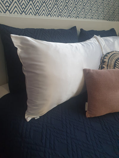1/2 & 1/2 Pillowcase Set (2)